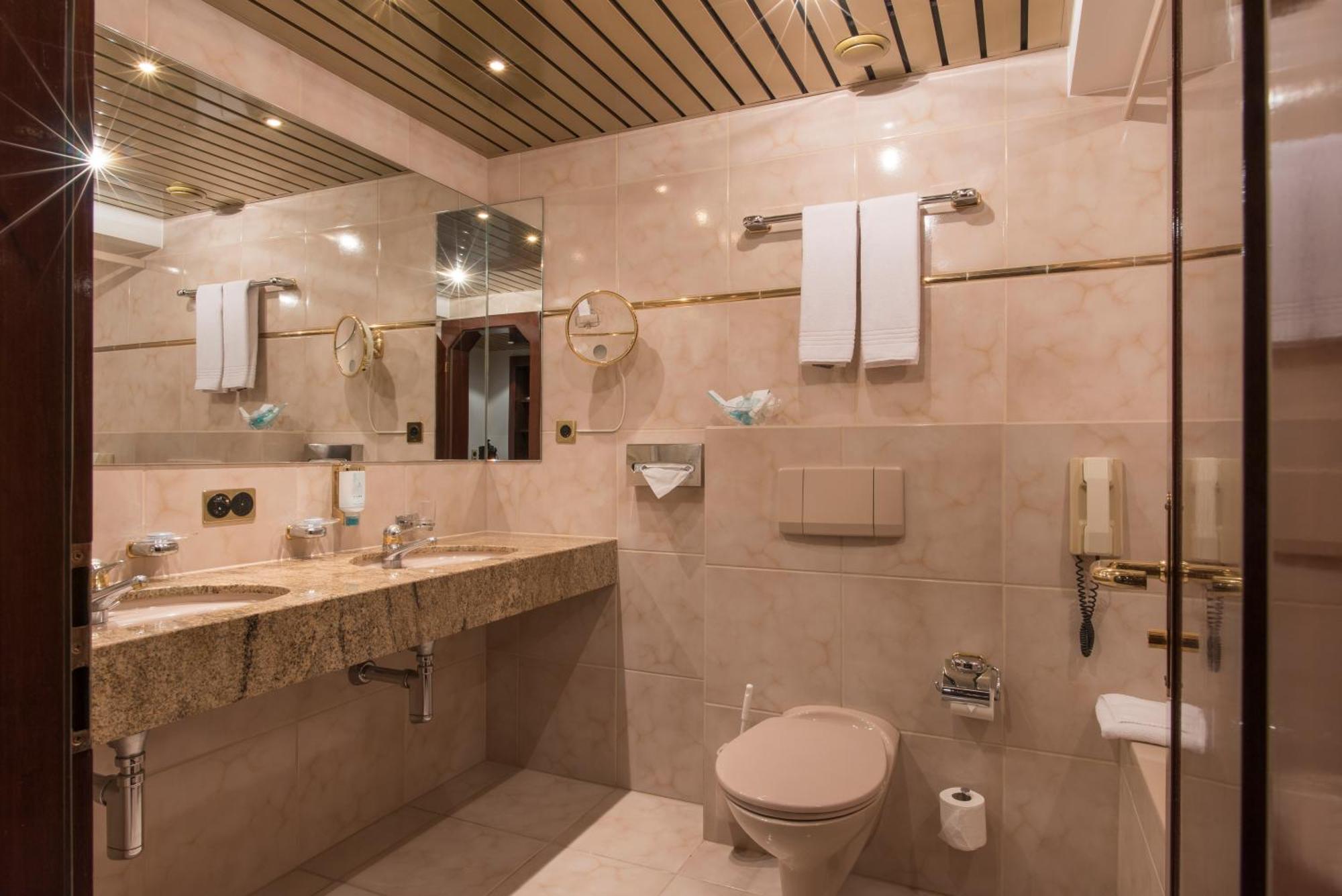 Bad Horn - Hotel & Spa Room photo
